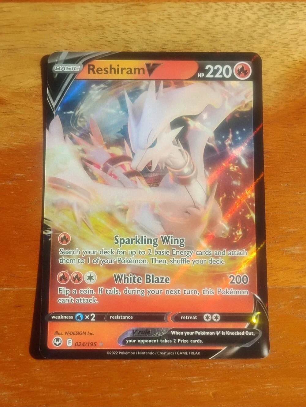 Mint 2022 Holo Ultra Rare Reshiram V 024/195 Silver Tempest Pokemon Card